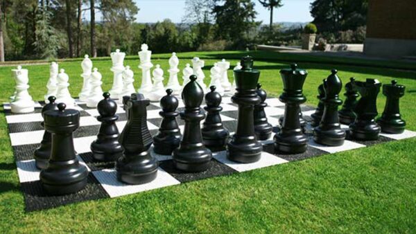 giant chess 3