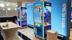 branded led claw machine for rent in Fort Myers, Florida